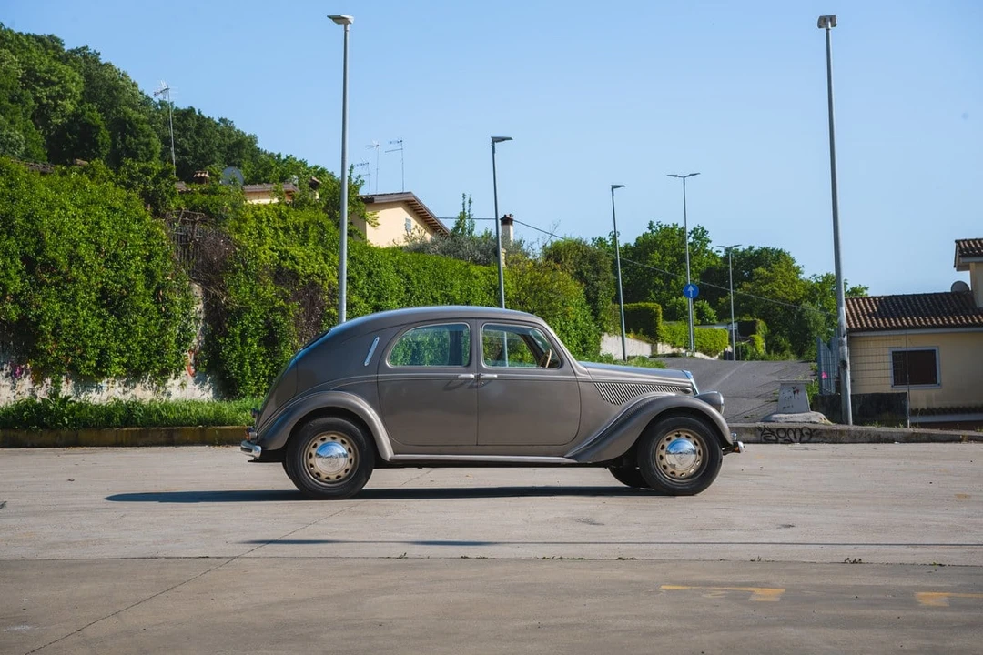 1948 Lancia - Image 11 of 30