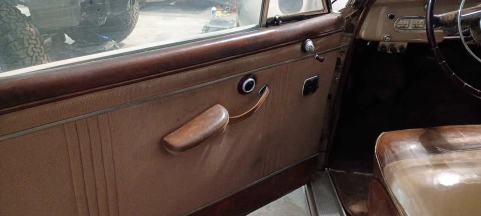 1948 Lincoln Continental 1st Gen - Image 6 of 10