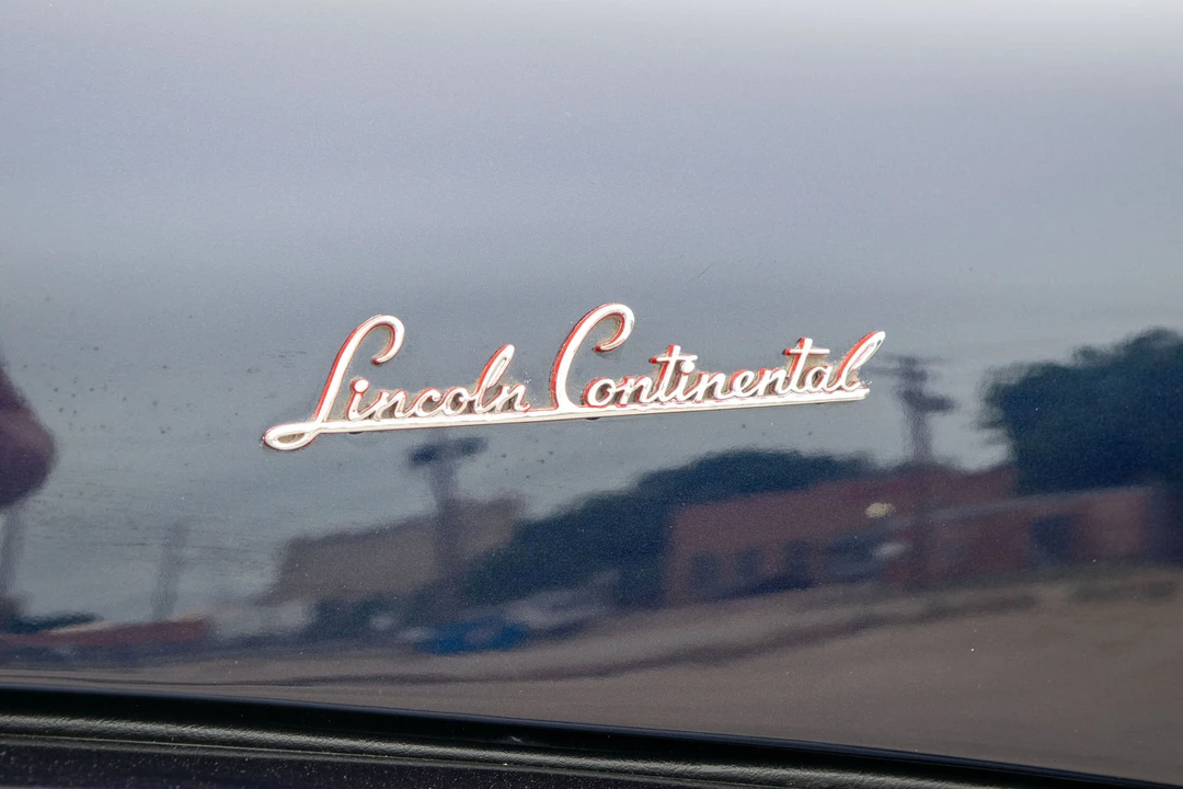1948 Lincoln Continental 1st Gen - Image 18 of 31