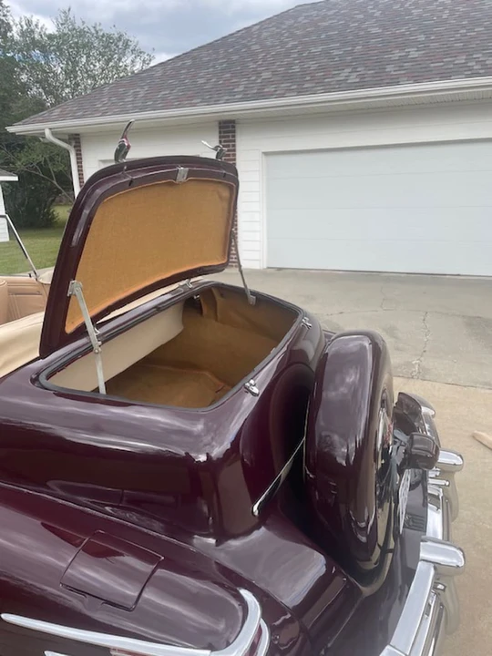 1948 Lincoln Continental 1st Gen - Image 17 of 18