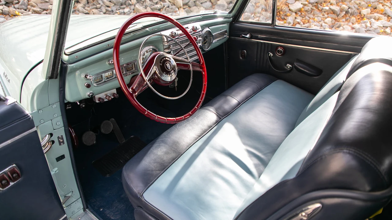 1948 Lincoln Continental 1st Gen - Image 4 of 16