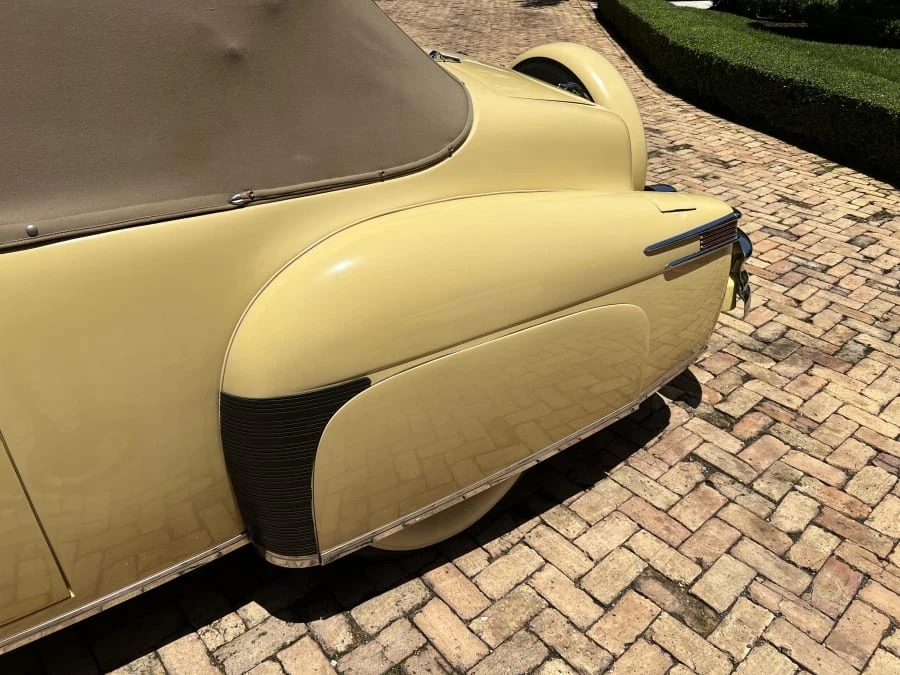 1948 Lincoln Continental 1st Gen - Image 11 of 31