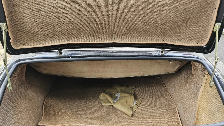 1948 Lincoln Continental 1st Gen - Image 15 of 31
