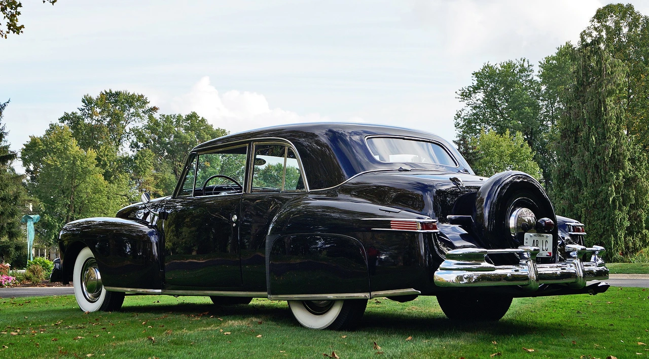 1948 Lincoln Continental 1st Gen - Image 9 of 31