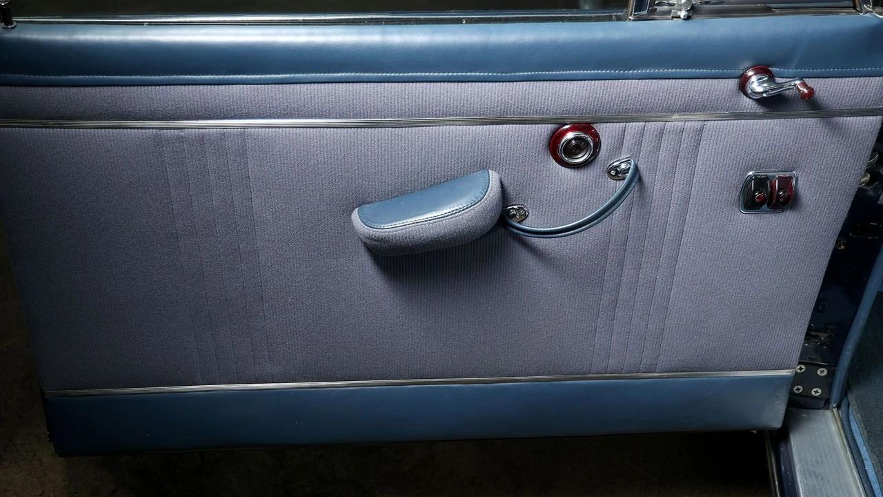 1948 Lincoln Continental 1st Gen - Image 26 of 31