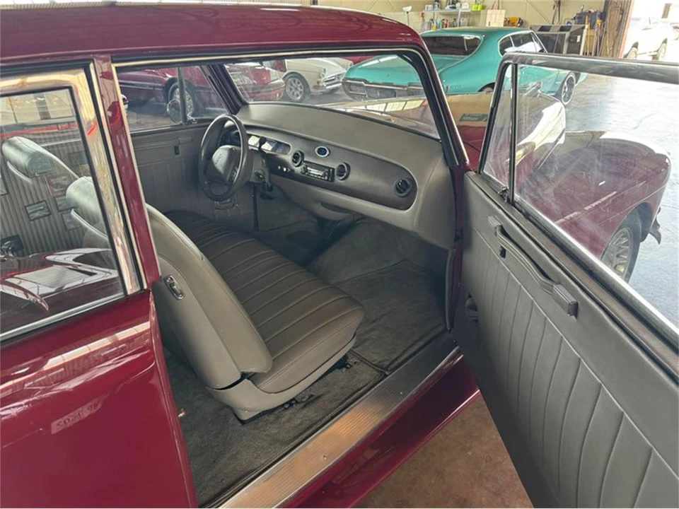 1948 Lincoln Continental 1st Gen - Image 14 of 30