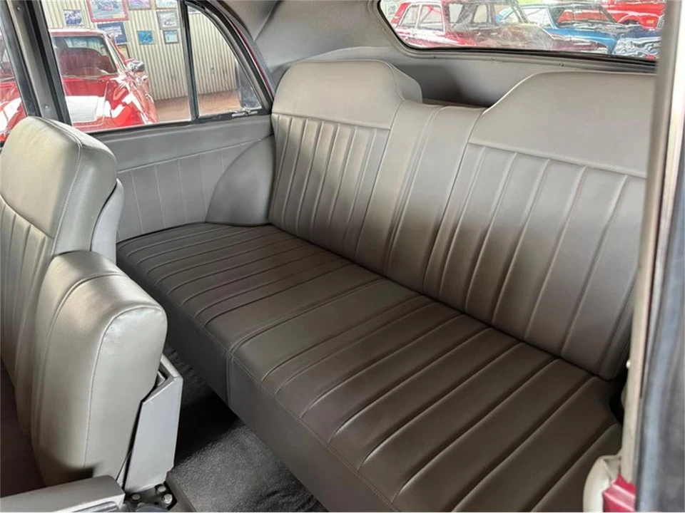 1948 Lincoln Continental 1st Gen - Image 10 of 30