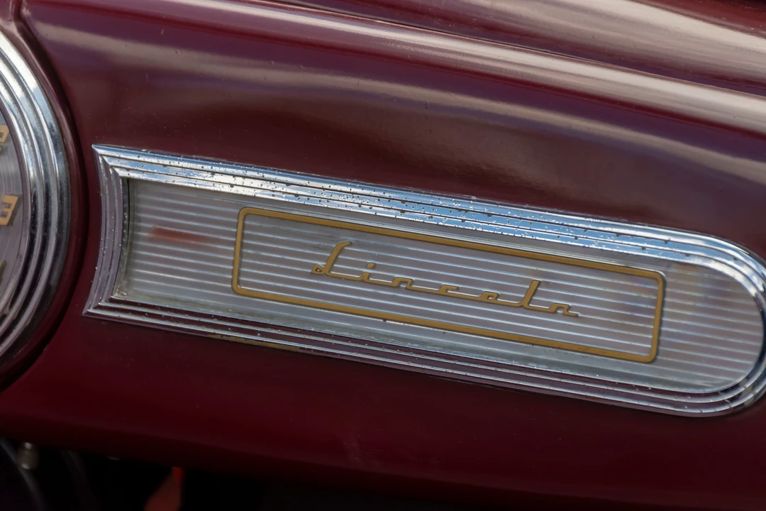 1948 Lincoln Zephyr - Image 15 of 31