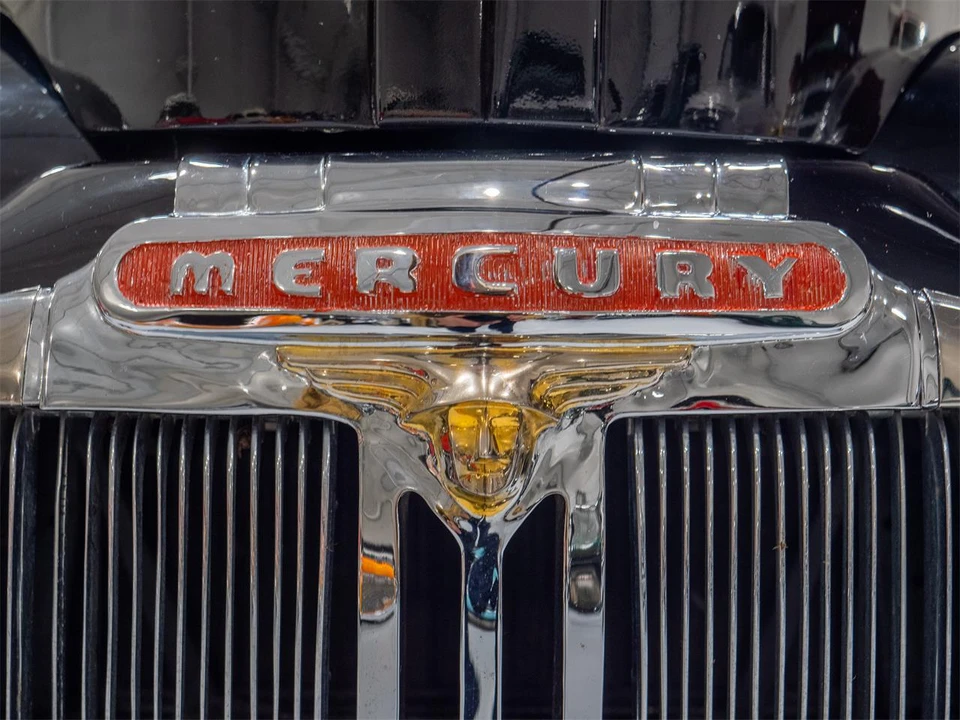 1948 Mercury Eight - Image 3 of 28