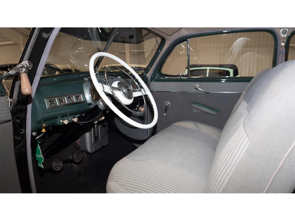 1948 Mercury Eight - Image 12 of 28