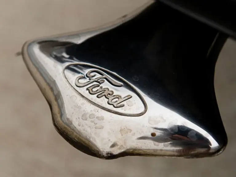 1948 Mercury Eight - Image 16 of 17