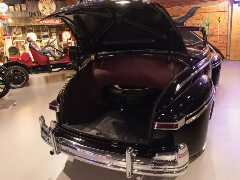 1948 Mercury Eight - Image 17 of 21