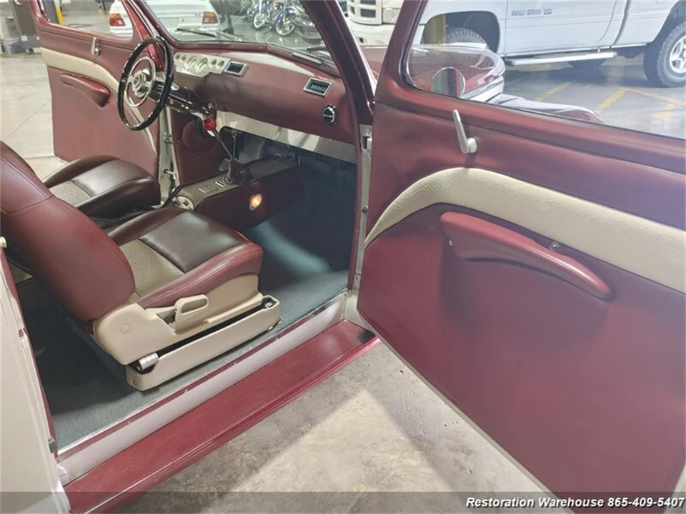 1948 Mercury Eight - Image 25 of 31