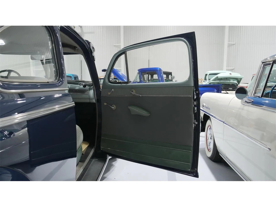1948 Mercury Eight - Image 28 of 31