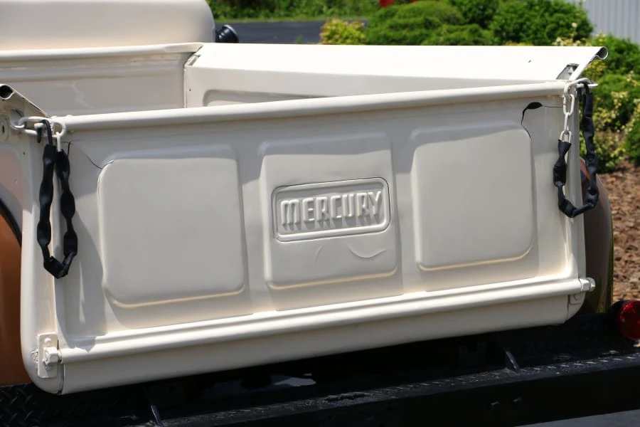 1948 Mercury Eight - Image 6 of 13