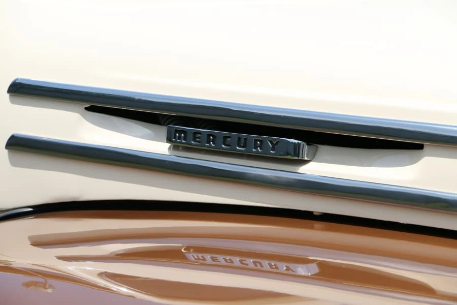 1948 Mercury Eight - Image 5 of 13