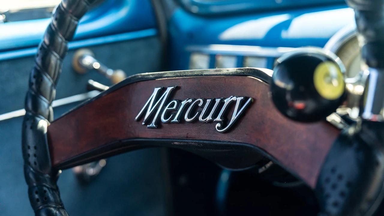 1948 Mercury Eight - Image 11 of 20