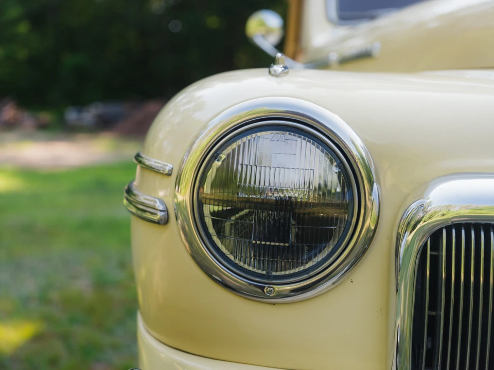 1948 Mercury Eight - Image 25 of 31