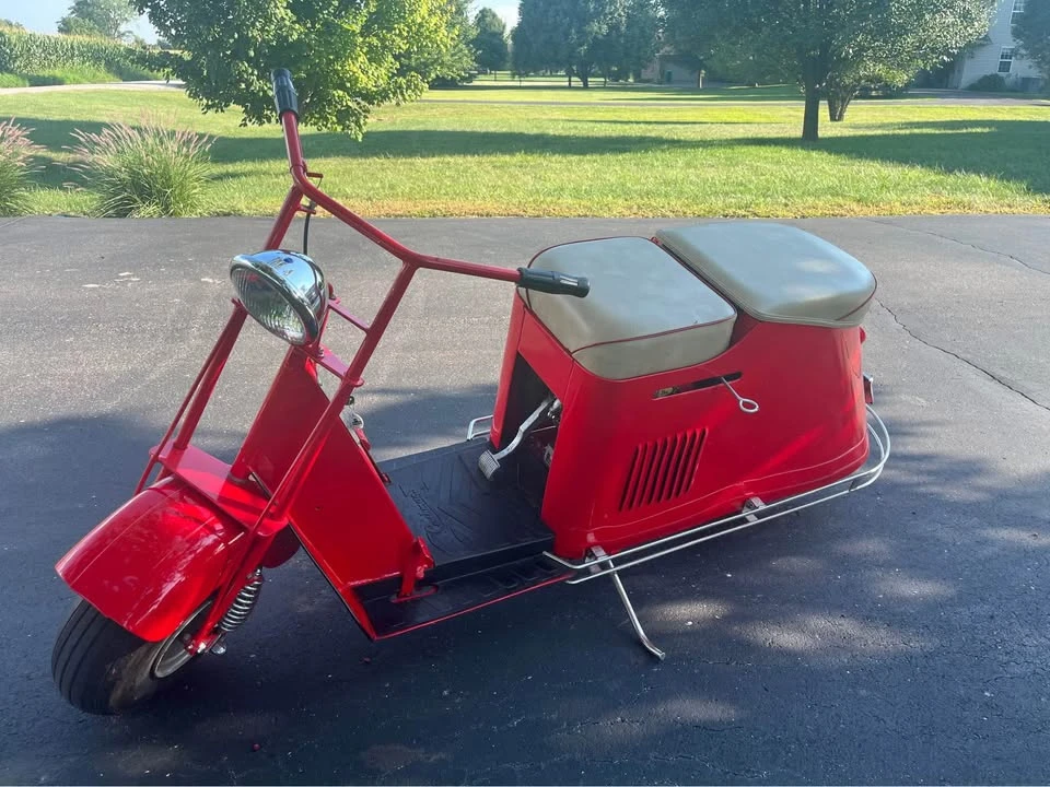 1948 Cushman - Image 5 of 10