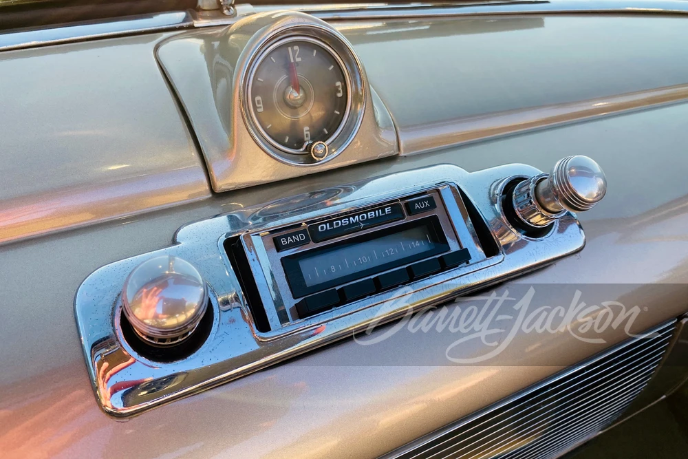 1948 Oldsmobile 98 - Image 10 of 15