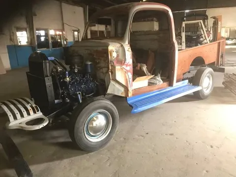 1948 Ford F1
