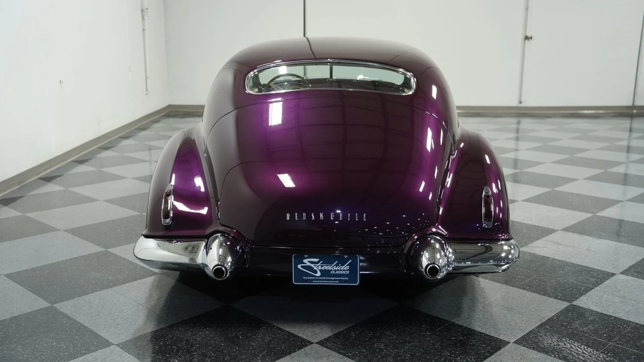 1948 Oldsmobile - Image 10 of 12