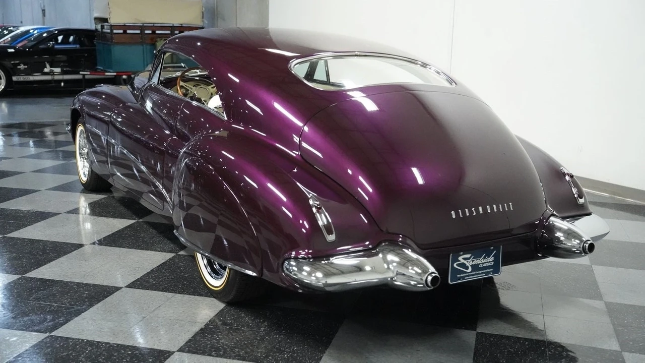 1948 Oldsmobile - Image 9 of 12
