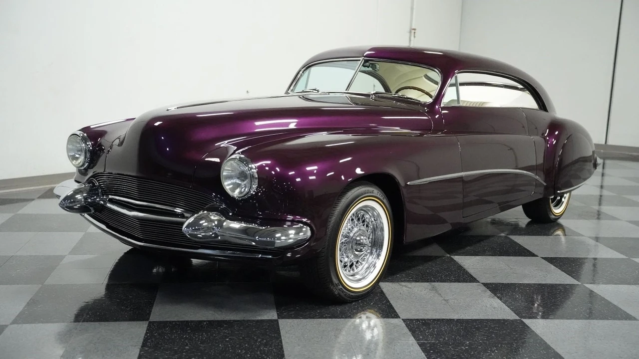 1948 Oldsmobile - Image 6 of 12