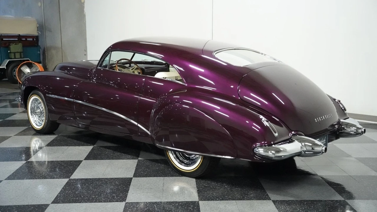 1948 Oldsmobile - Image 8 of 12