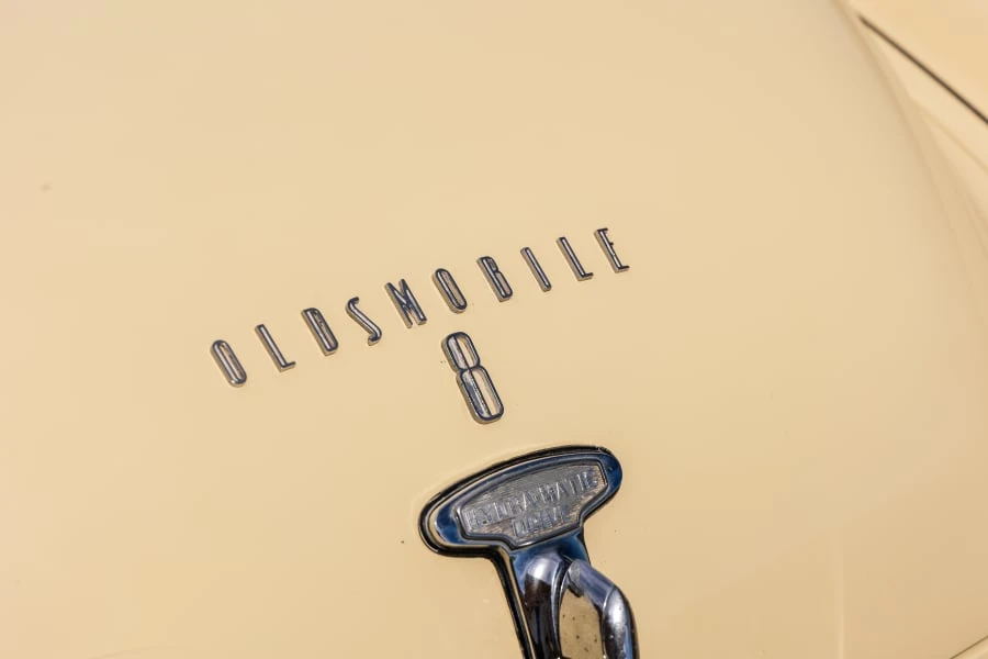 1948 Oldsmobile 98 - Image 16 of 31