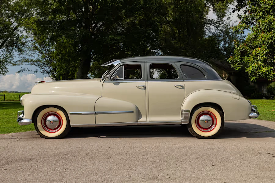 1948 Oldsmobile - Image 2 of 31