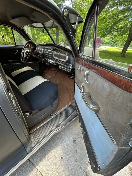 1948 Oldsmobile - Image 6 of 15