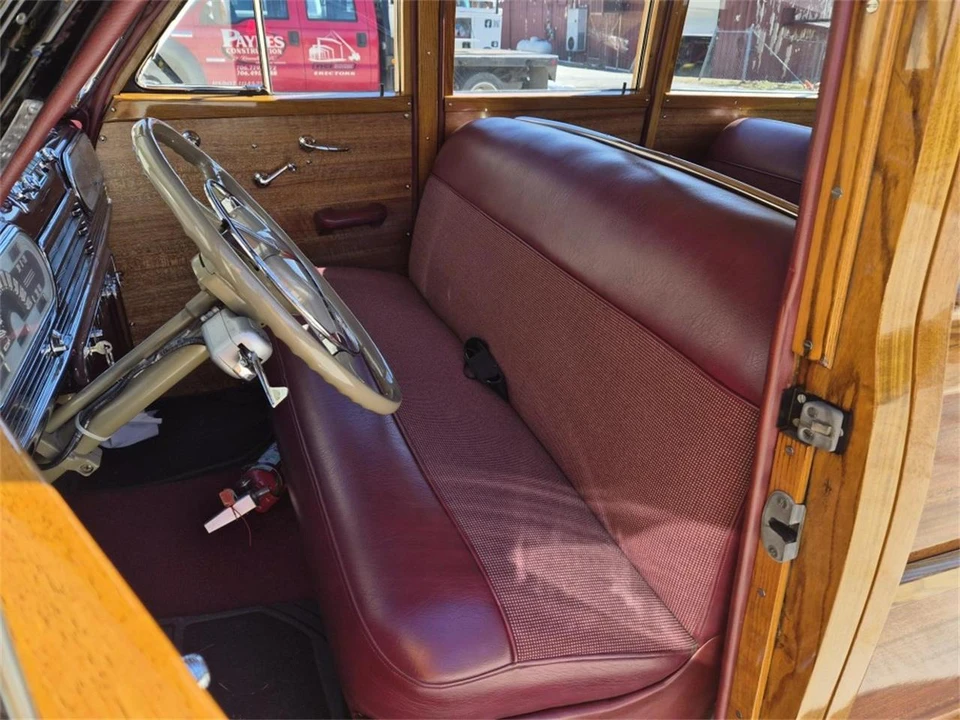 1948 Oldsmobile - Image 15 of 17