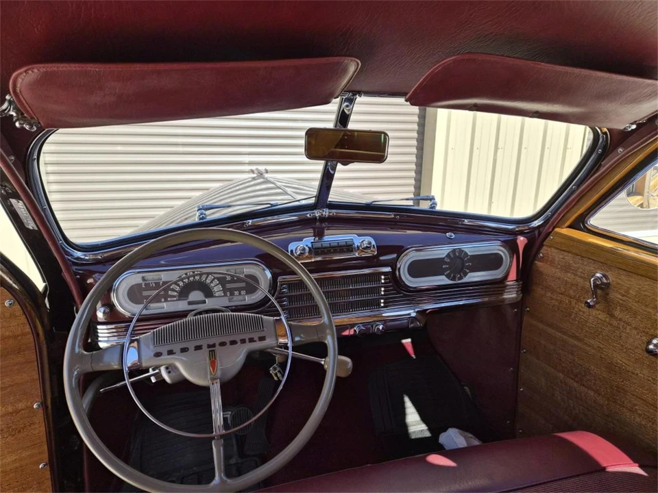 1948 Oldsmobile - Image 13 of 17