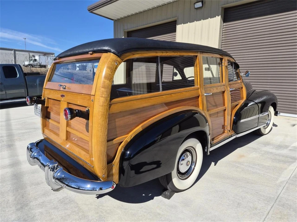 1948 Oldsmobile - Image 3 of 17