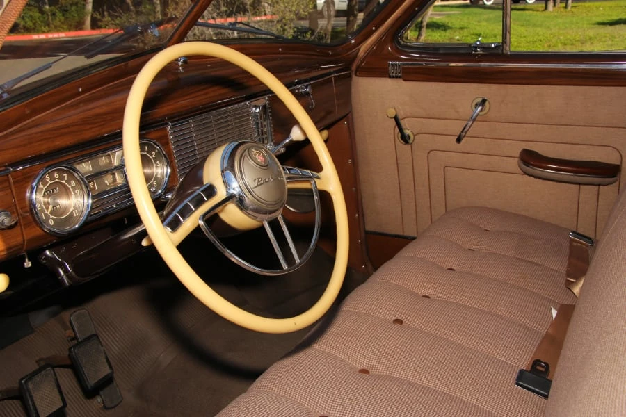 1948 Packard Eight - Image 4 of 12