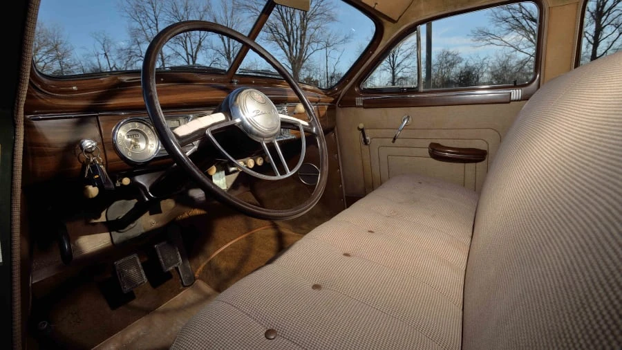 1948 Packard Eight - Image 4 of 12