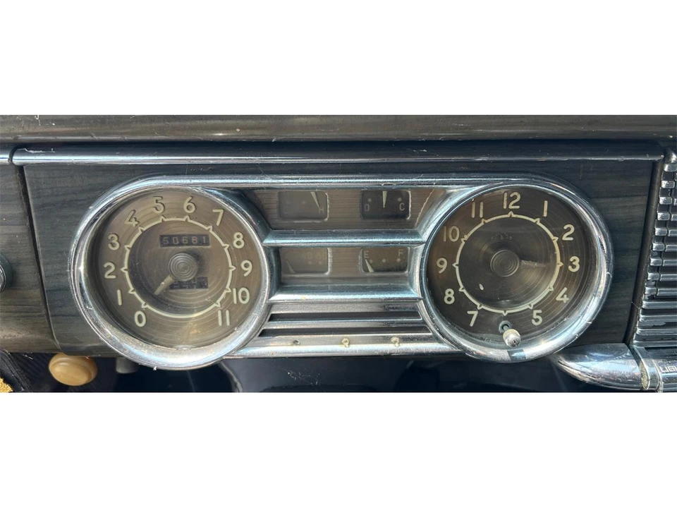 1948 Packard Eight - Image 20 of 31