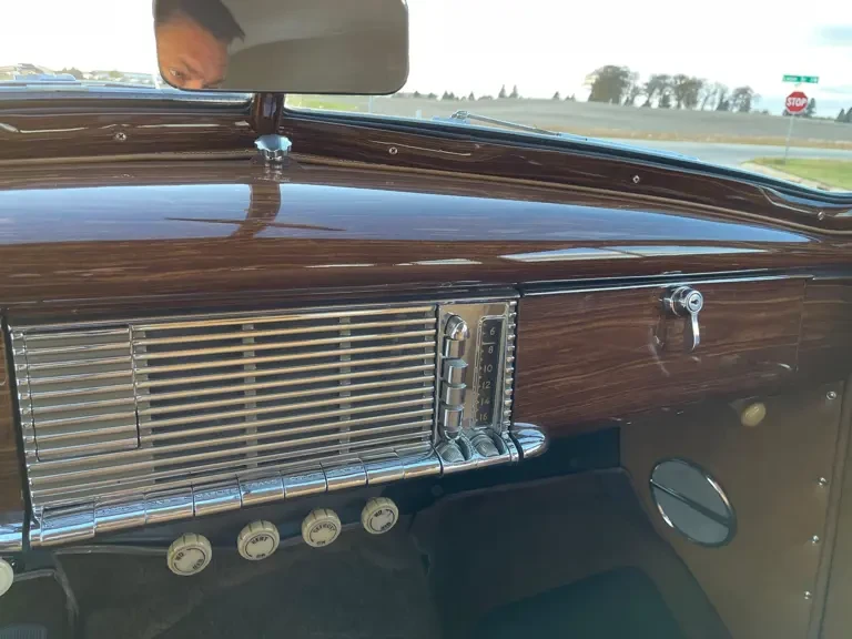 1948 Packard Eight - Image 12 of 31