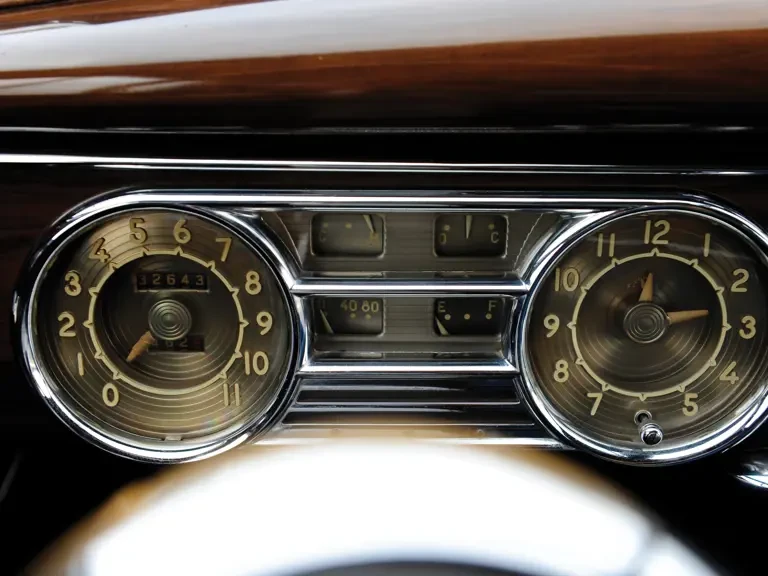 1948 Packard Eight - Image 9 of 15