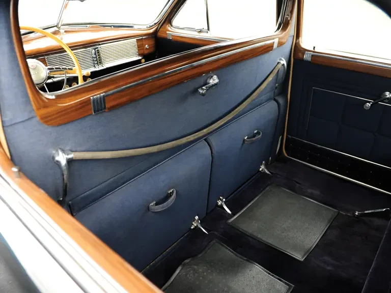 1948 Packard Eight - Image 11 of 15