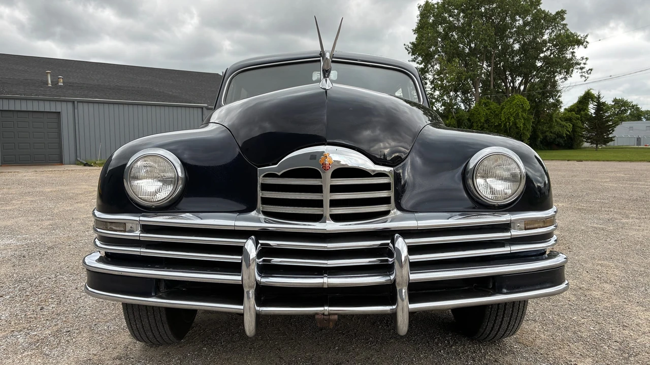 1948 Packard Clipper - Image 2 of 31