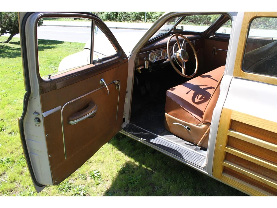 1948 Packard - Image 12 of 31