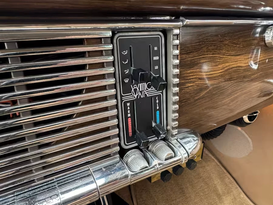 1948 Packard - Image 7 of 16