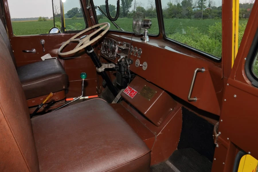 1948 Peterbilt - Image 27 of 31