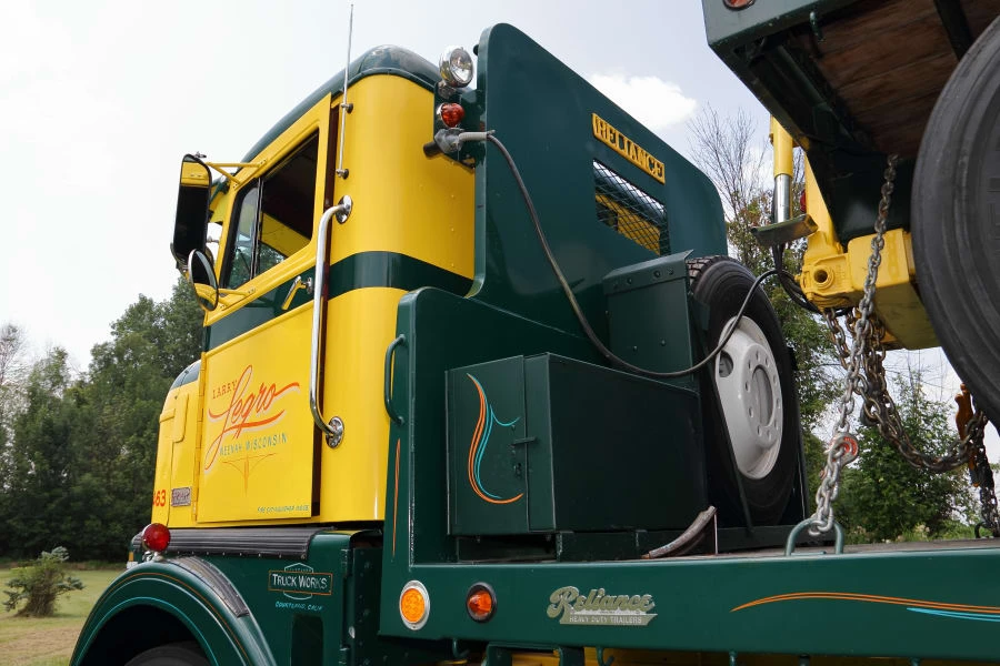 1948 Peterbilt - Image 14 of 31