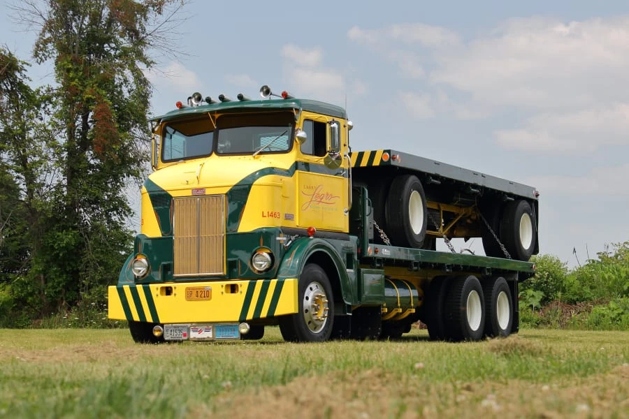 1948 Peterbilt - Image 21 of 31