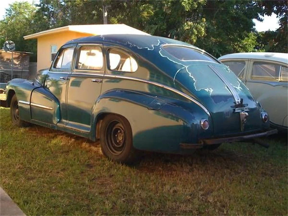 1948 Pontiac - Image 4 of 10
