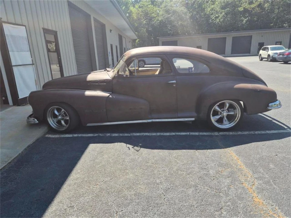 1948 Pontiac - Image 5 of 15