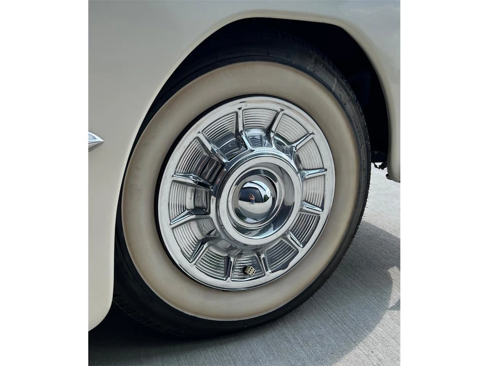 1948 Pontiac - Image 17 of 31